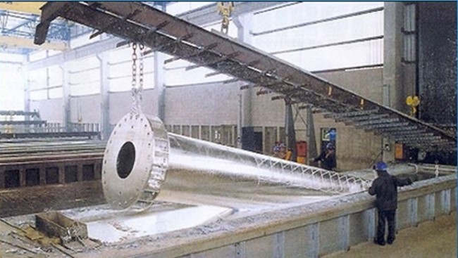 Poste Dentro de uma Cuba de Zinco